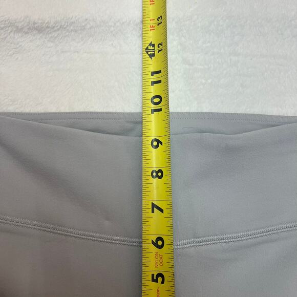 Alo Yoga Mesh Stirrup Leggings Size M Ice Gray Workout Gym Key Pocket Athleisure - Picture 9 of 12